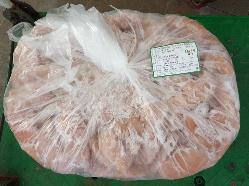 익명의 후원회원님께서 닭가슴살 20kg을 후원해주셨습니다!