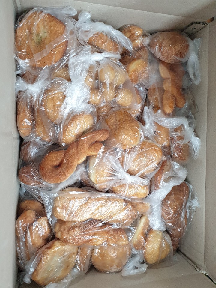 송사부 고로케 이마트 분당점에서 빵(고로케) 119개를 후원해주셨습니다!
